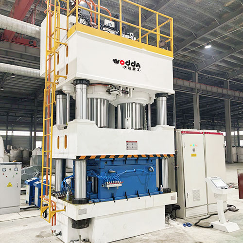 1600噸塑料托盤生產(chǎn)線