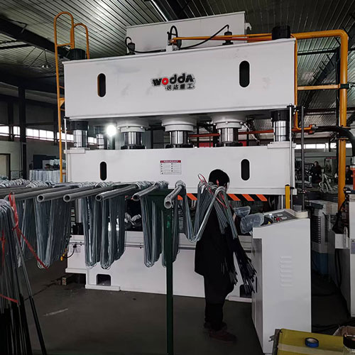 500噸冷鏈鋁管校平液壓機(jī)