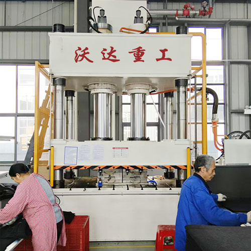 630噸熱壓汽車除霜通風(fēng)管成型液壓機(jī)