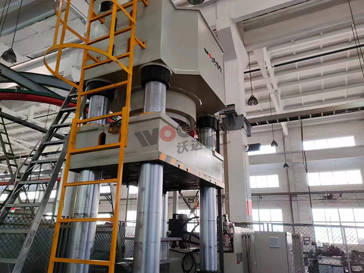 1000噸陶瓷粉末成型液壓機的組成結(jié)構