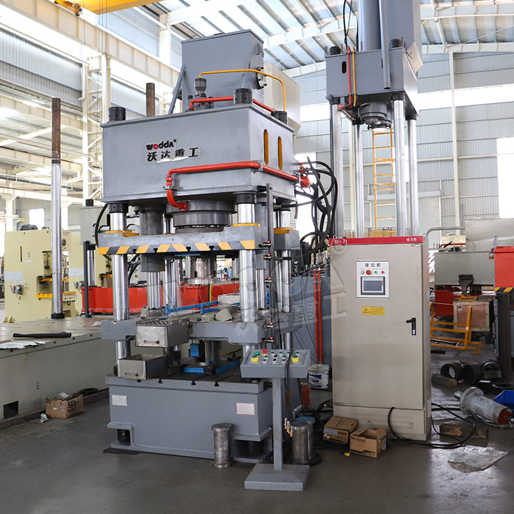 315噸四梁四柱液壓機(jī) 315噸四梁四柱液壓機(jī)