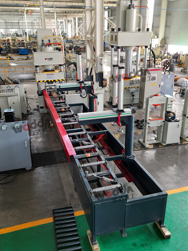 250噸礦用錨桿托盤自動化生產(chǎn)線 250噸礦用錨桿托盤自動化生產(chǎn)線