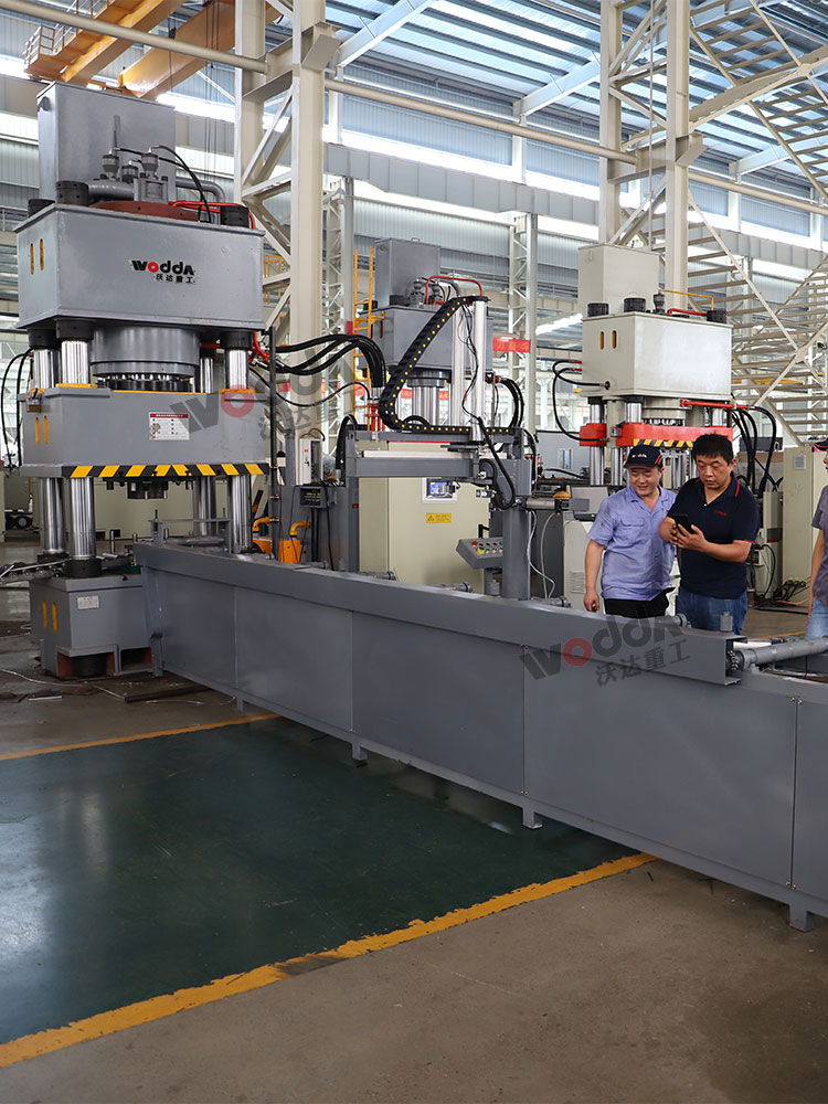 630噸錨桿托盤(pán)生產(chǎn)線