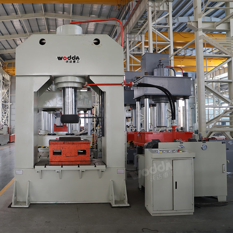 500噸龍門液壓機(jī) 500噸龍門液壓機(jī)