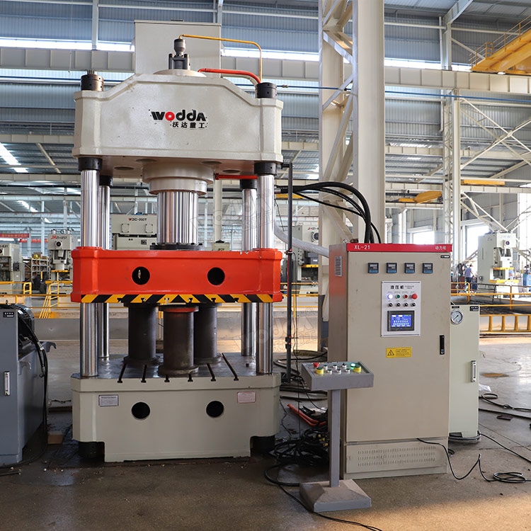 伺服315噸四柱液壓機(jī)(鑄造件) 伺服315噸四柱液壓機(jī)(鑄造件)