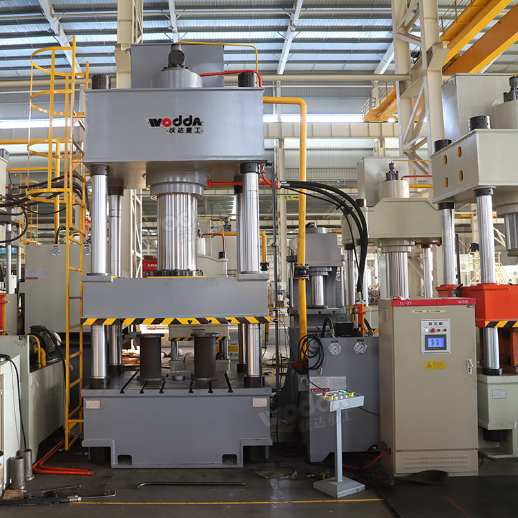 500噸三梁四柱液壓機 500噸三梁四柱液壓機