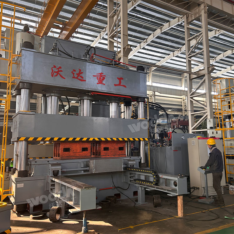 630噸四柱液壓機帶移動工作臺 630噸四柱液壓機帶移動工作臺