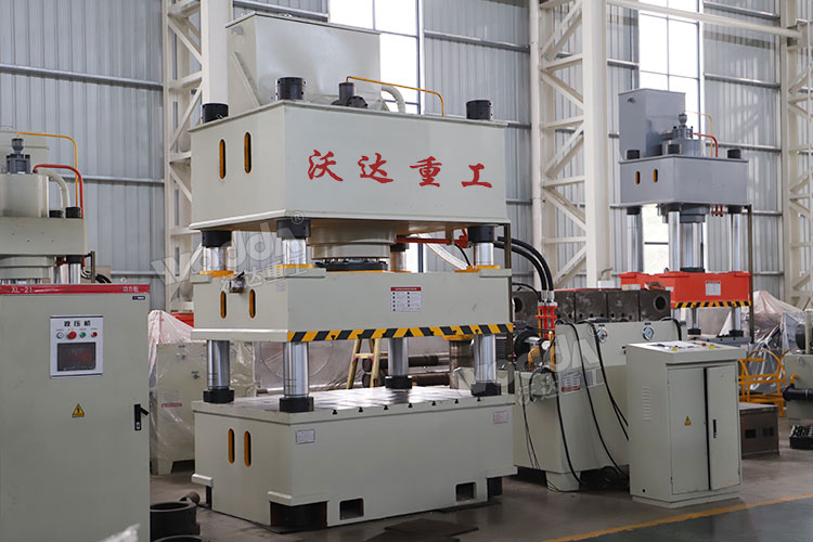 液壓機(jī) 液壓機(jī)