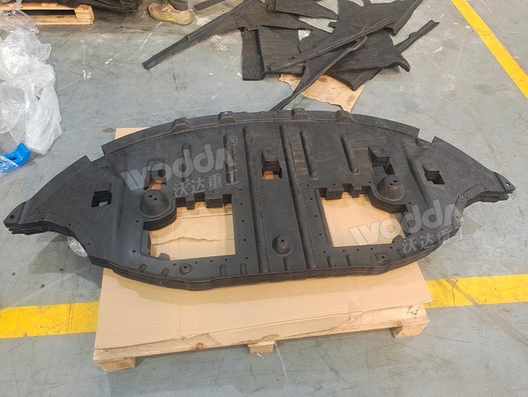 汽車(chē)保險(xiǎn)杠下護(hù)板 汽車(chē)保險(xiǎn)杠下護(hù)板