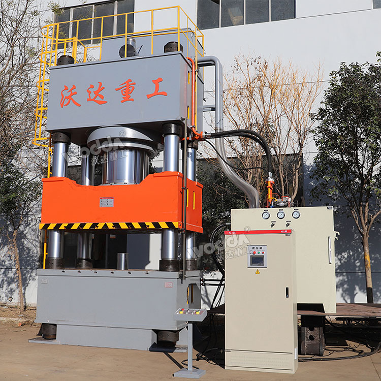 2000噸液壓機 2000噸液壓機