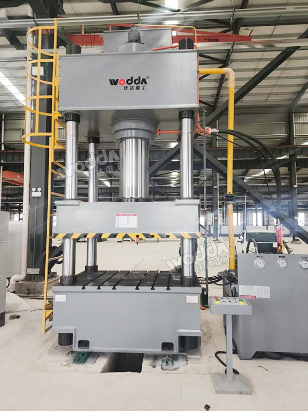 500噸四柱液壓機