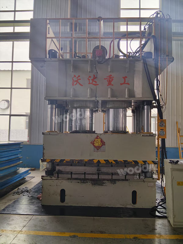 3600噸壓濾機(jī)濾板成型液壓機(jī)