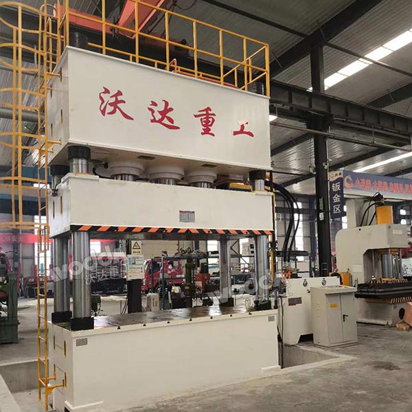 1000噸液壓機(jī)