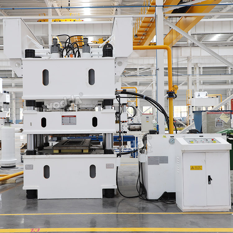 鋼木門壓花機(jī)