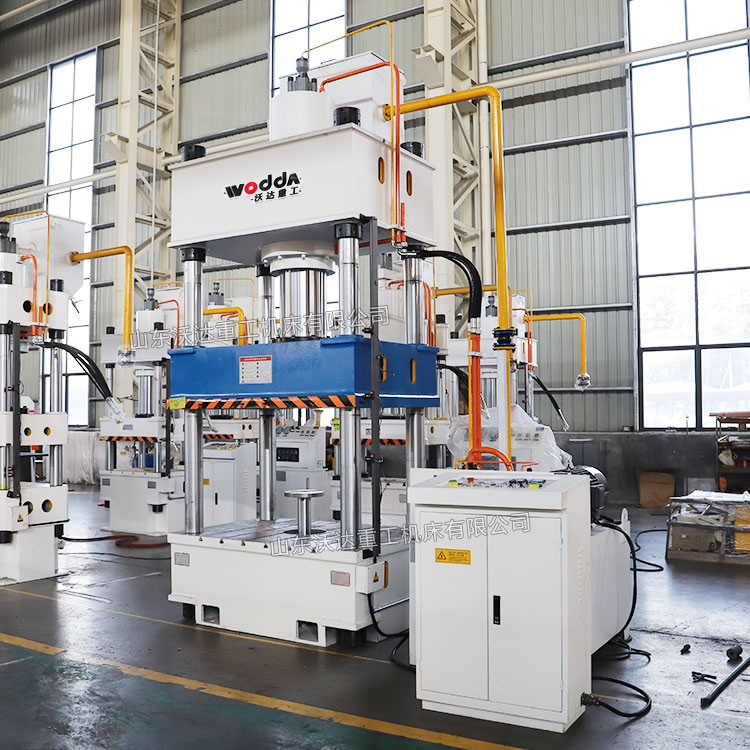 下頂缸315噸液壓機(jī) 下頂缸315噸液壓機(jī)