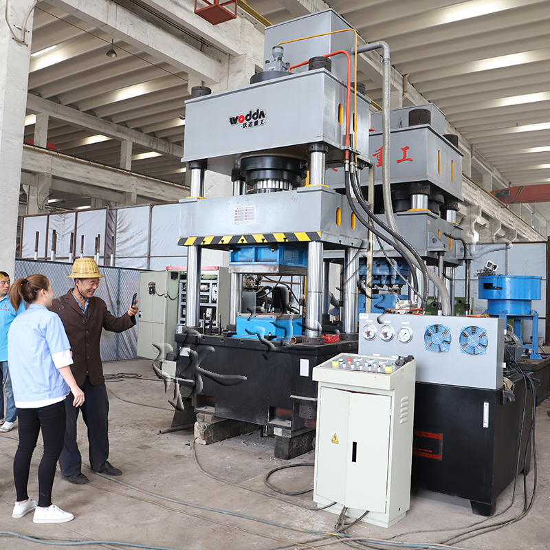 不銹鋼水箱拉伸機(jī)多少錢(qián) 不銹鋼水箱拉伸機(jī)多少錢(qián)