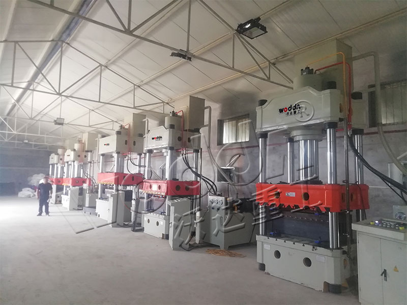 樹(shù)脂復(fù)合井蓋模壓液壓機(jī)廠家 樹(shù)脂復(fù)合井蓋模壓液壓機(jī)廠家